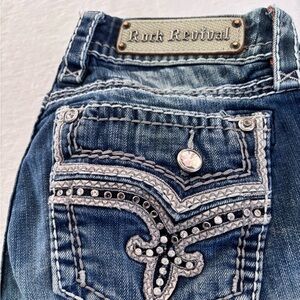 Vintage Y2K Women’s Rock Revival Betty Bootcut Jeans Mid Rise Embellished Size30